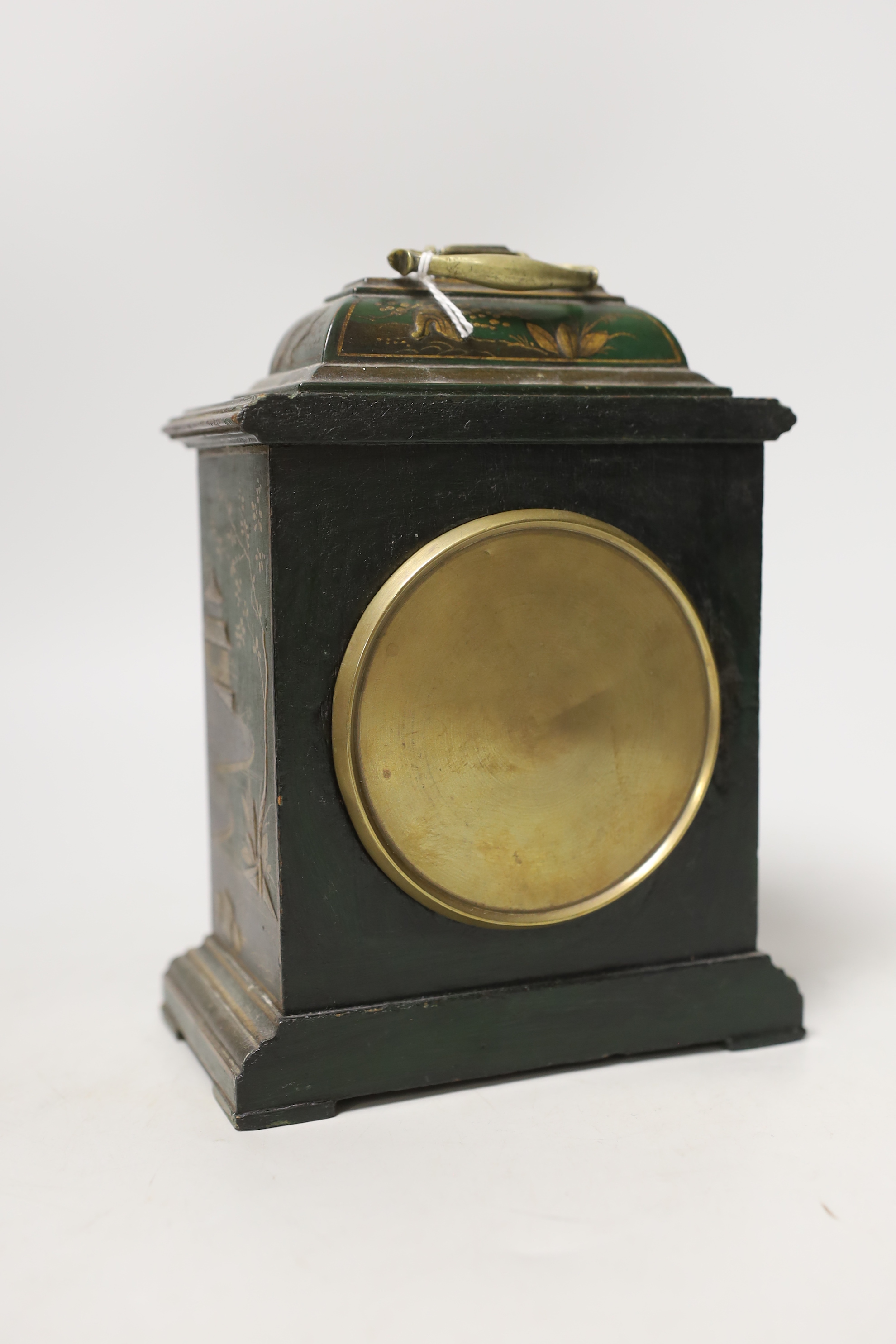 A green lacquer chinoiserie mantel timepiece, 19cm